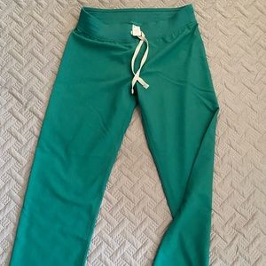 FIGS (Small) Hunter green Livingston Basic Scrub Pants
